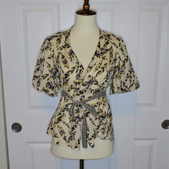 BCBGMaxAzria Sheer Feather Print Belted Blouse Top - Picture 1 of 10